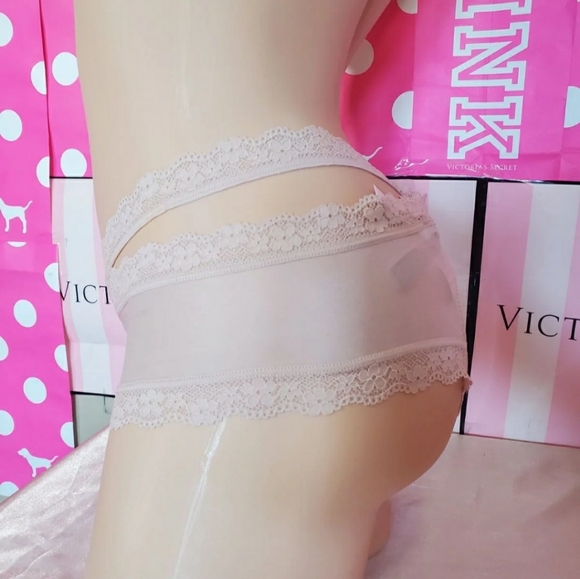 40% OFF 4+ BUNDLES CLOSET CLOSING! - Picture 5 of 6